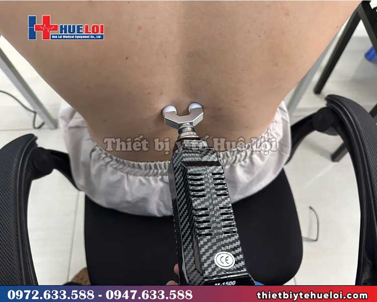 Súng bấm huyệt tác động cột sống cao cấp